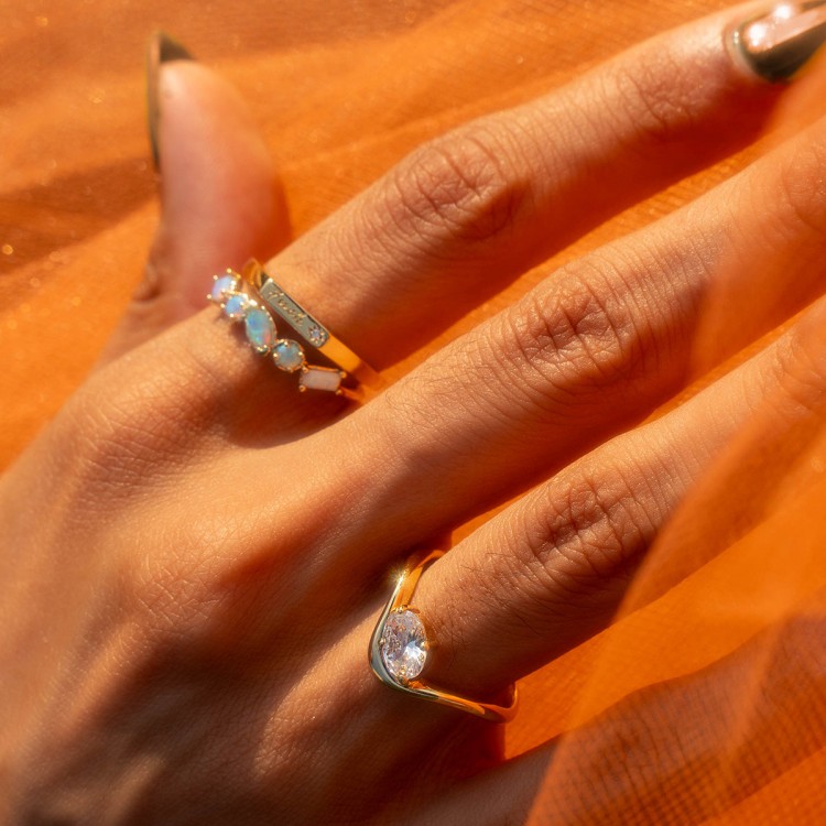 Floating Gem Ring