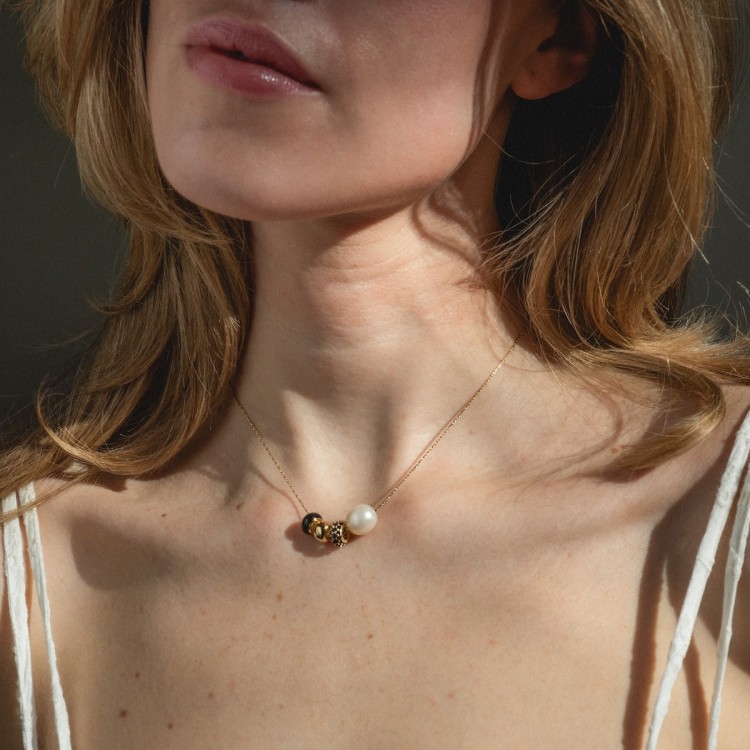 Isla Bead Necklace